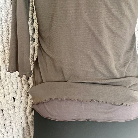 Olsen Brown Embellished V-Neck Blouse – Size Medium - Picture 8 of 9